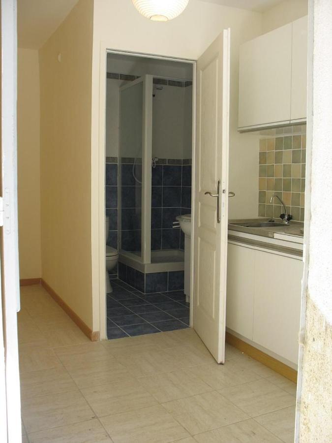 Appartement Cueva à Arles Extérieur photo